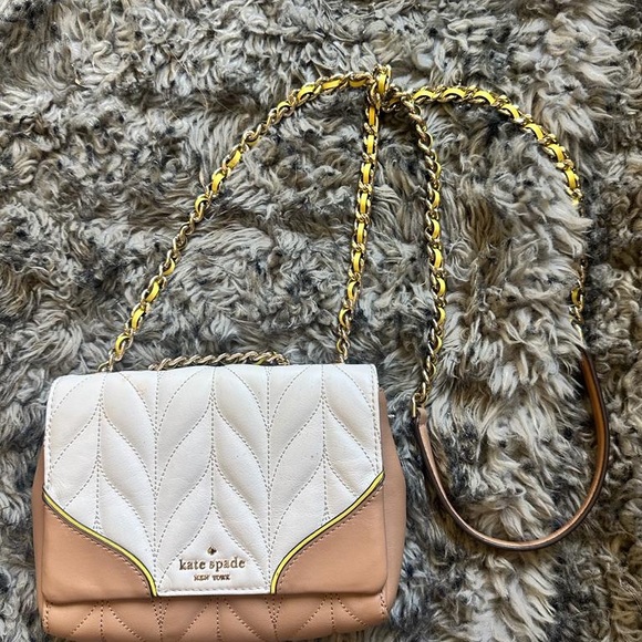 Kate spade crossbody (OBO) - Picture 1 of 3